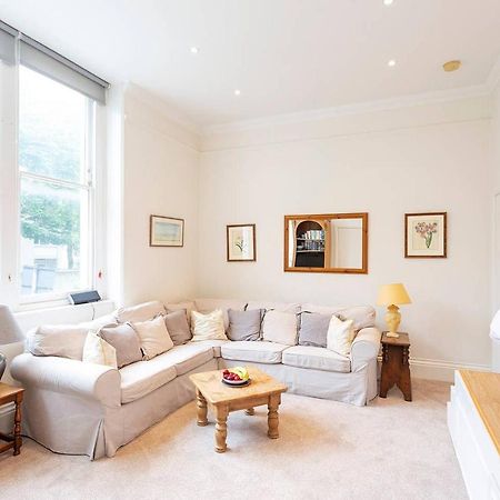 شقة لندن  في Charming Studio Near Clapham Common المظهر الخارجي الصورة