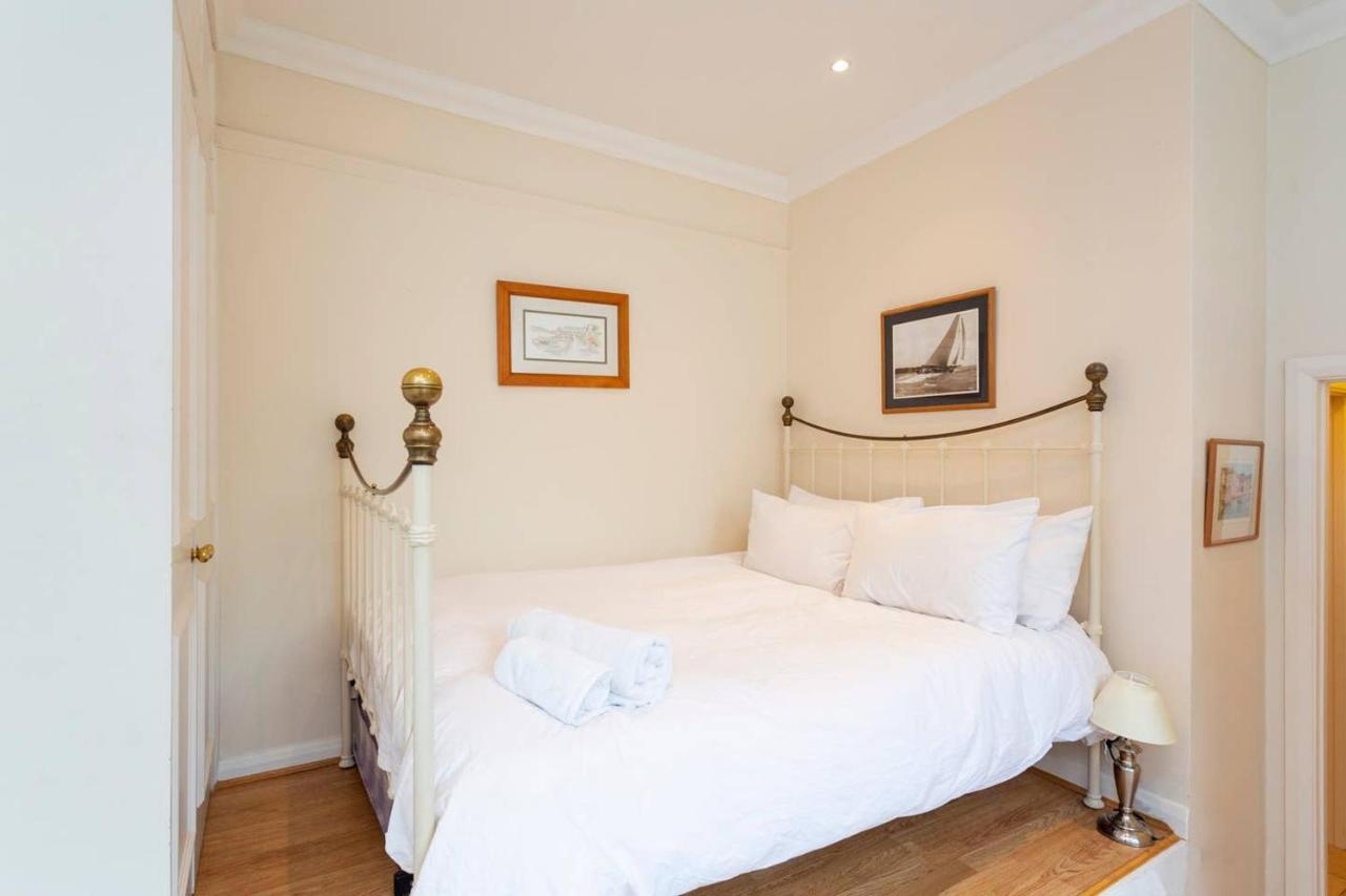 شقة لندن  في Charming Studio Near Clapham Common المظهر الخارجي الصورة